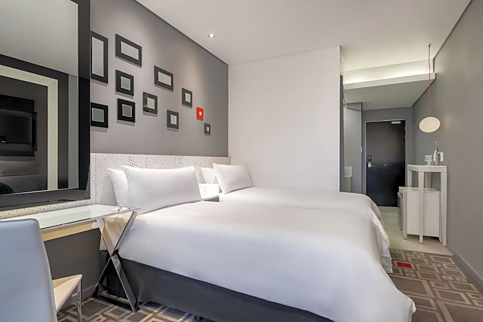 Protea Hotel Fire & Ice! Pretoria Menlyn
