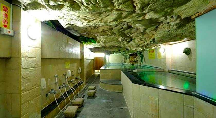 Baron's Hot Spring Hotel