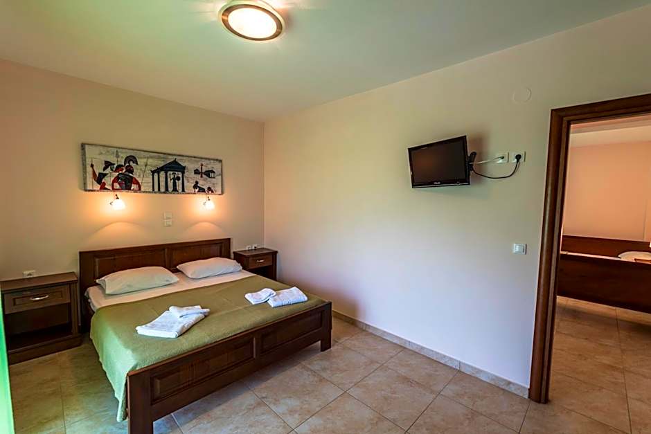 Zeus Apartments