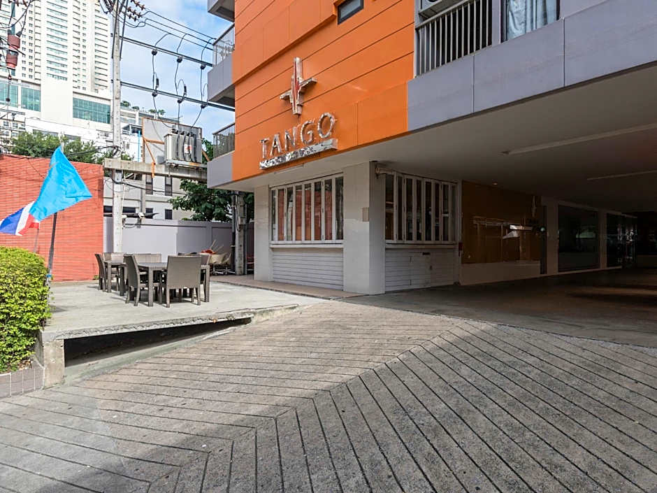 Tango Vibrant Living Hotel