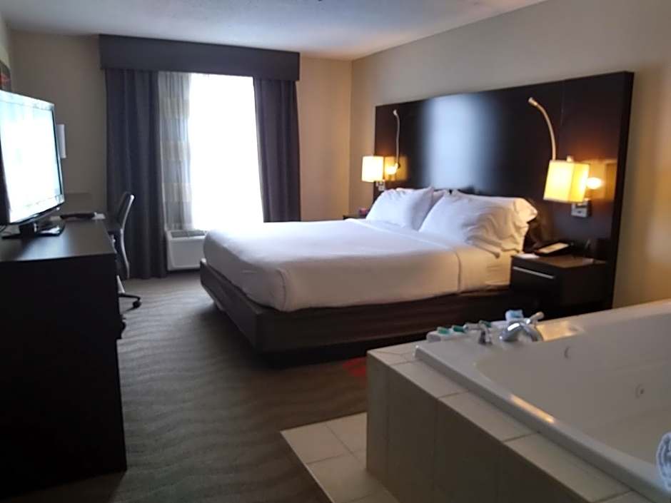 Holiday Inn Express Hotel & Suites Waterford By IHG