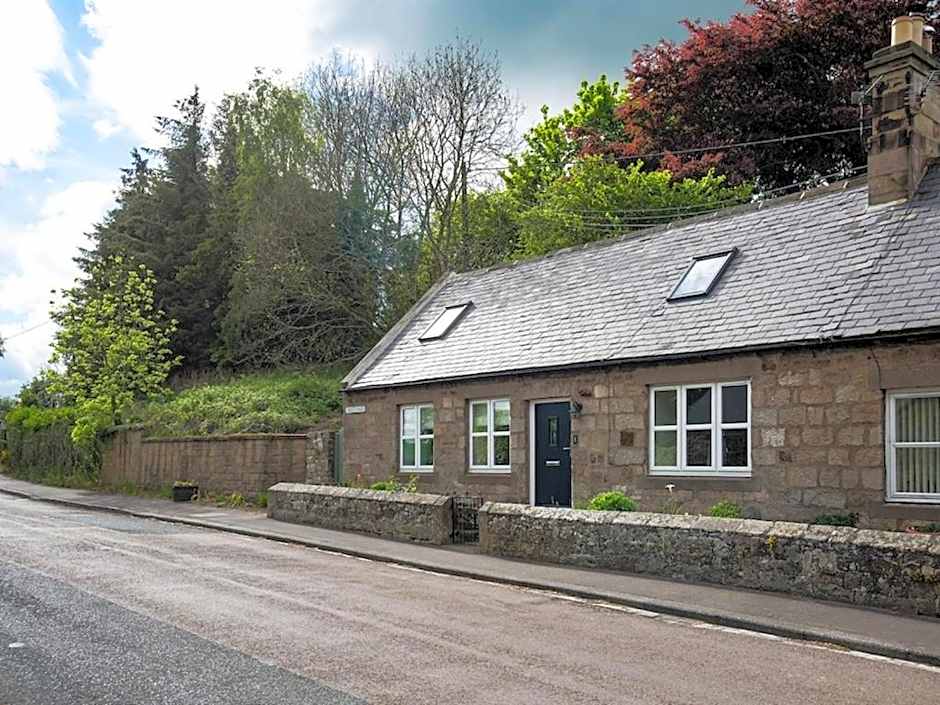 Photo 1 of 15 of Chatton Cottage