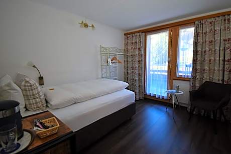 Economy Double Room Jäger