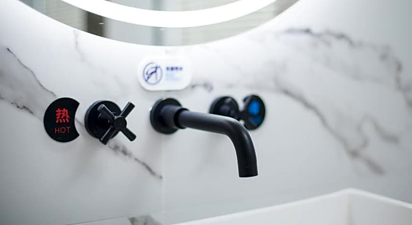 Holiday Inn Express Nanchang Bayi Square By IHG