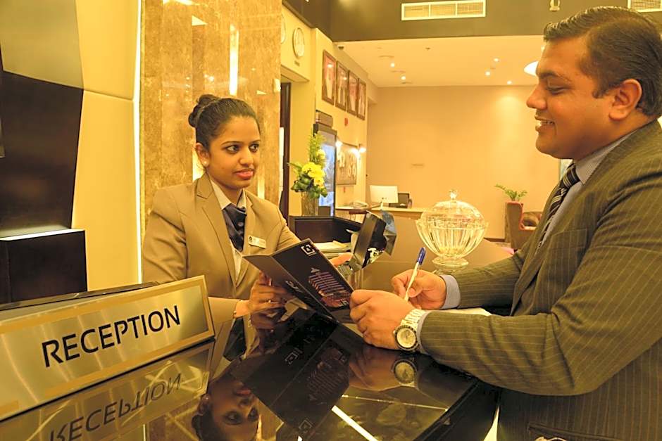 Atiram Premier Hotel