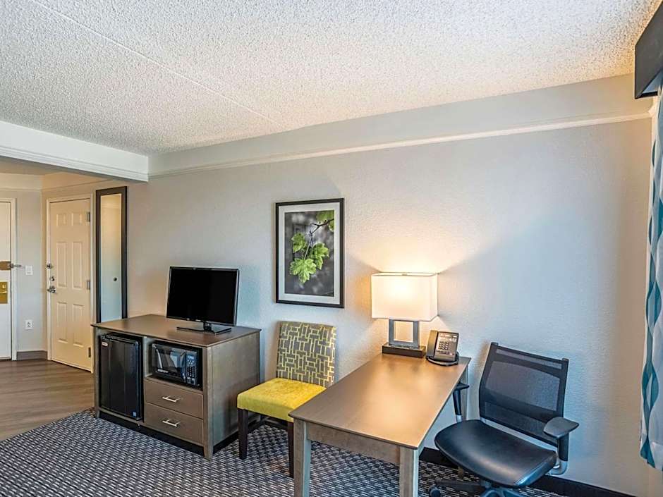 La Quinta Inn & Suites by Wyndham Phoenix Chandler