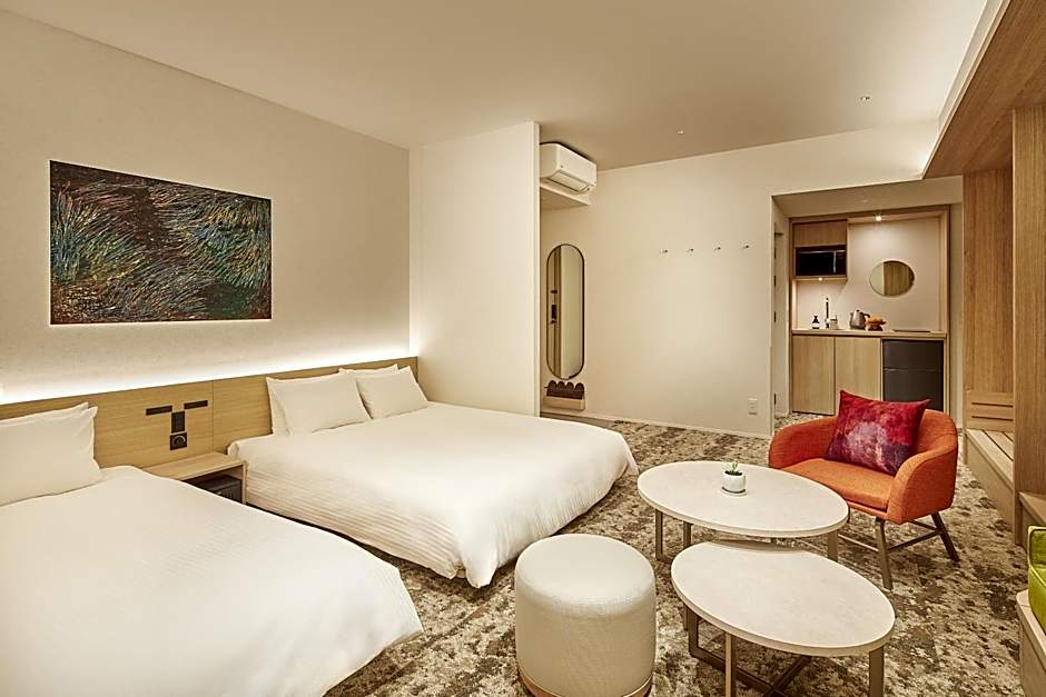 FAV LUX Kagoshima Tenmonkan