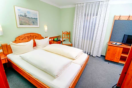 Small Double Room