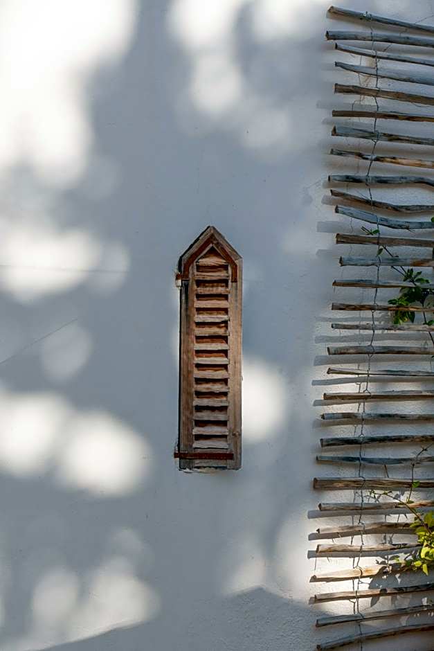 La Bâtisse en Blanc
