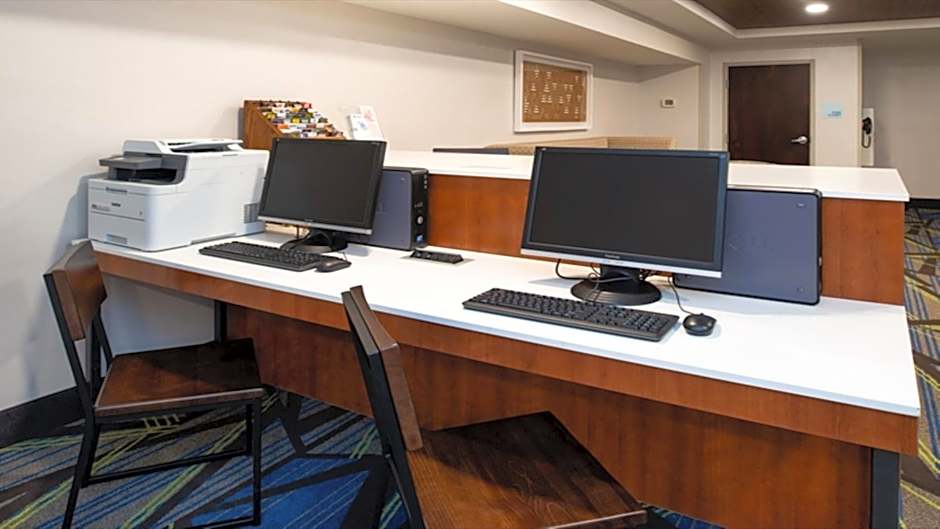 Holiday Inn Express Cincinnati West By IHG