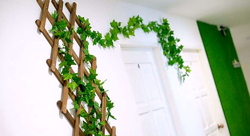 HARD ROCK VIP GUEST HOUSE