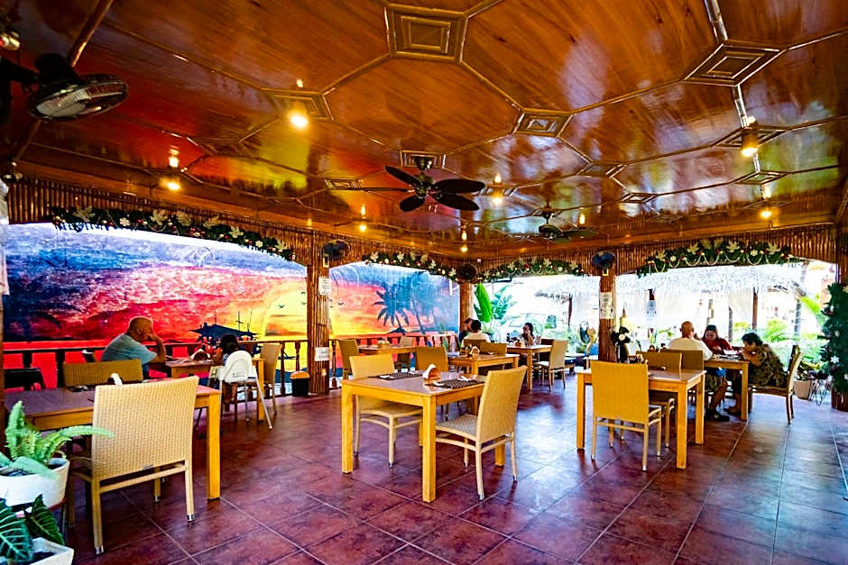 Coucou Bar Hotel and Restaurant