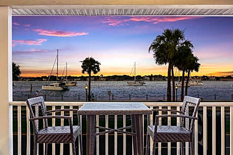 Best Western Bayfront Inn