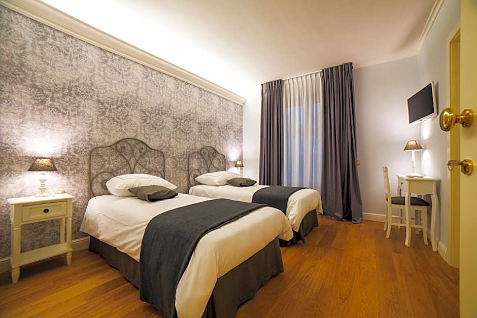 Zdjęcie 1 z 8 — 2 Beds