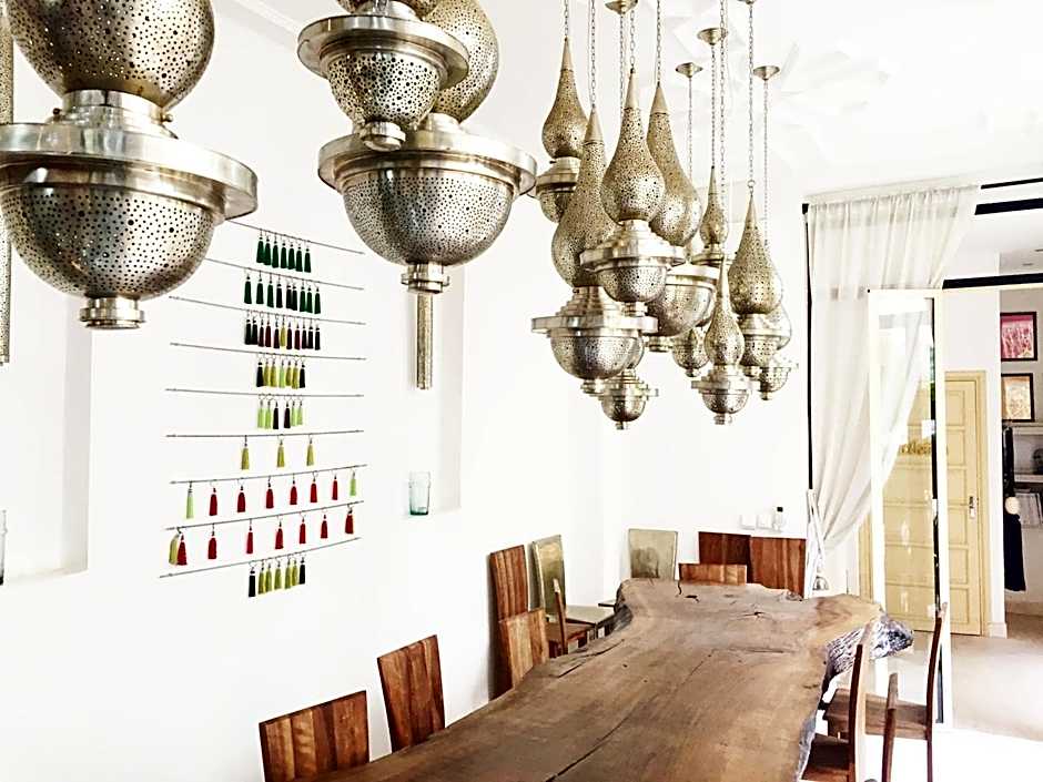 Riad 144