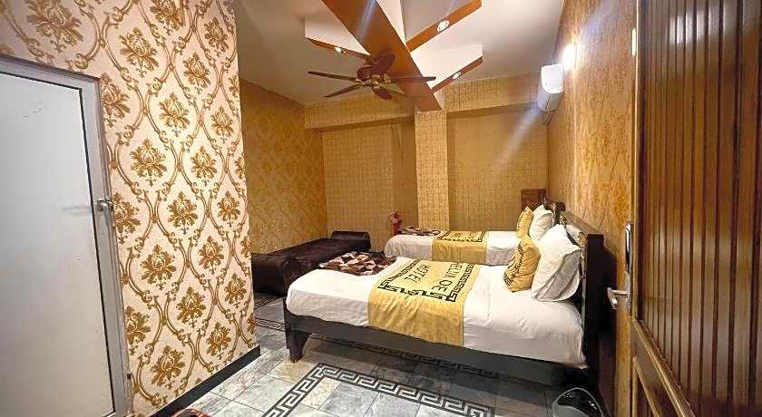 Jhelum One Hotel, Shandar Chowk Jhelum