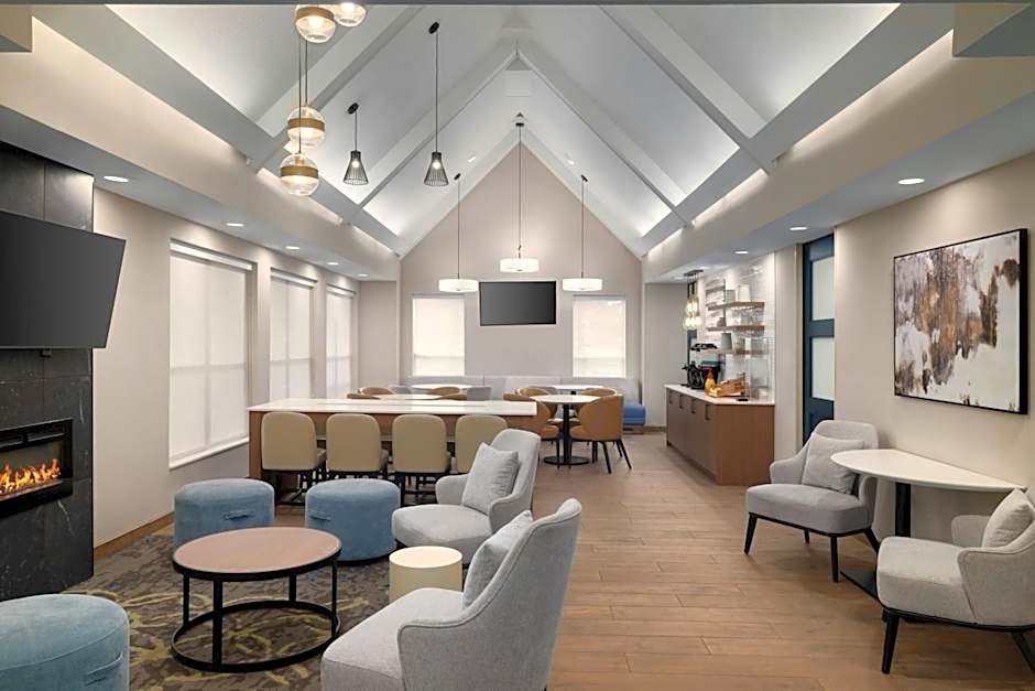 Residence Inn by Marriott Indianapolis Airport