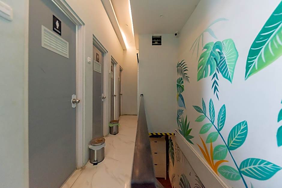 Capsule Inn Antasari Mitra RedDoorz