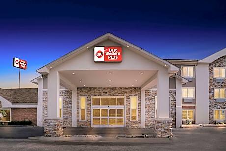 Best Western PLUS Flint Airport Inn & Suites
