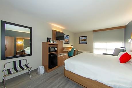 Accessible King Bed
