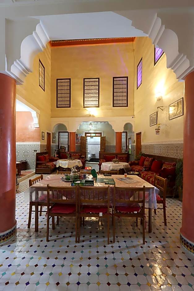 Riad Dwiriyat My Teib