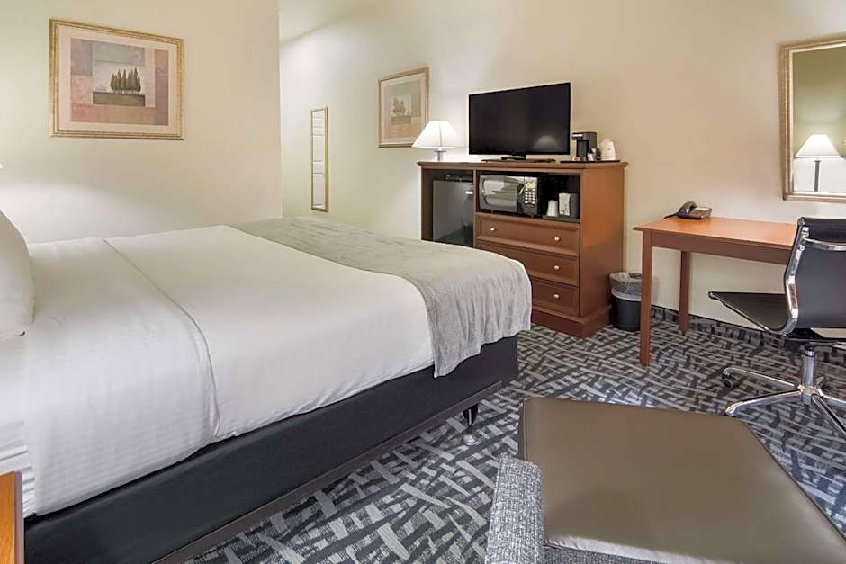 Best Western Comanche Inn