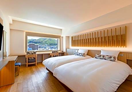 Premier Deluxe Twin Room