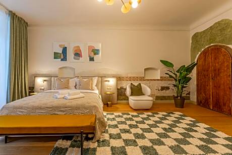 Muresenilor 9 Boutique - Old Town