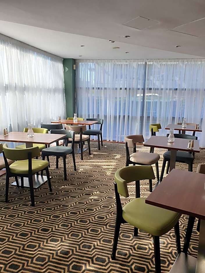 Legacy Preston International Hotel