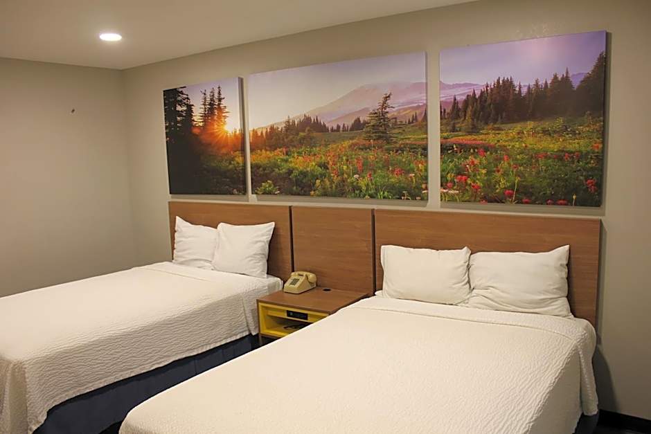 Days Inn by Wyndham Barstow