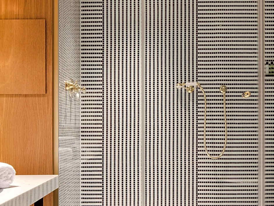 Hôtel Vernet Champs Elysées Paris