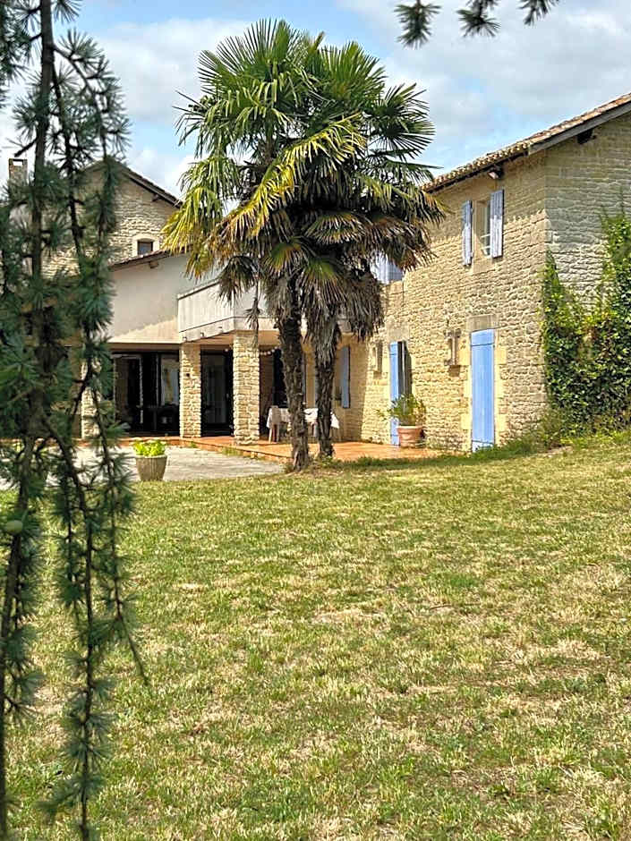 Domaine de Fontsauzine - gîtes et chambre d'hôtes