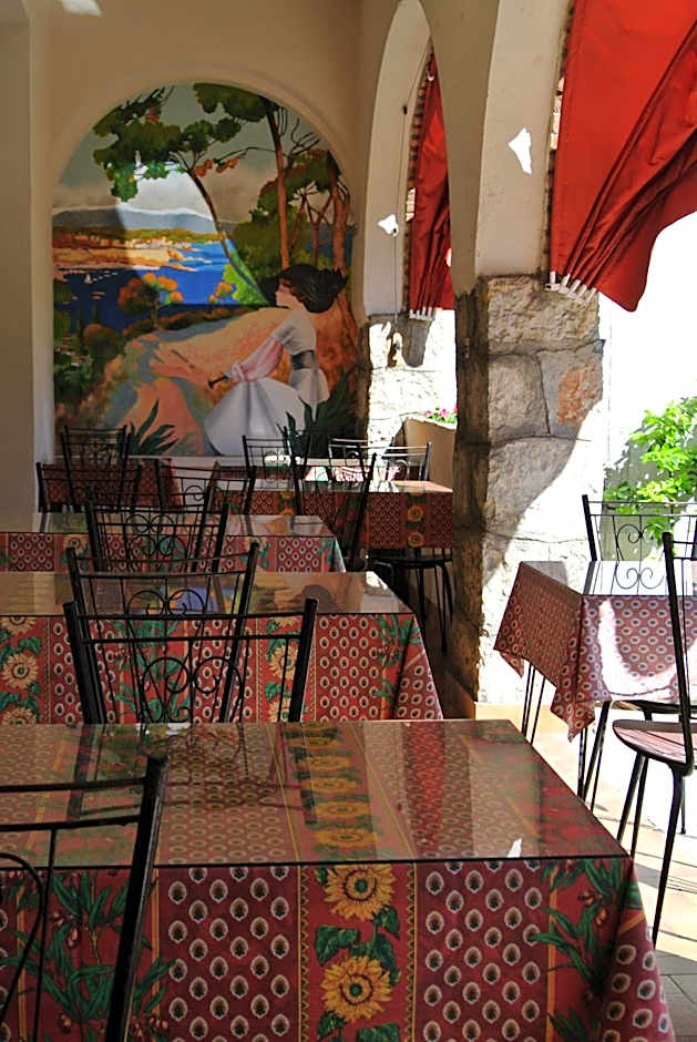 Hôtel Castel Mistral