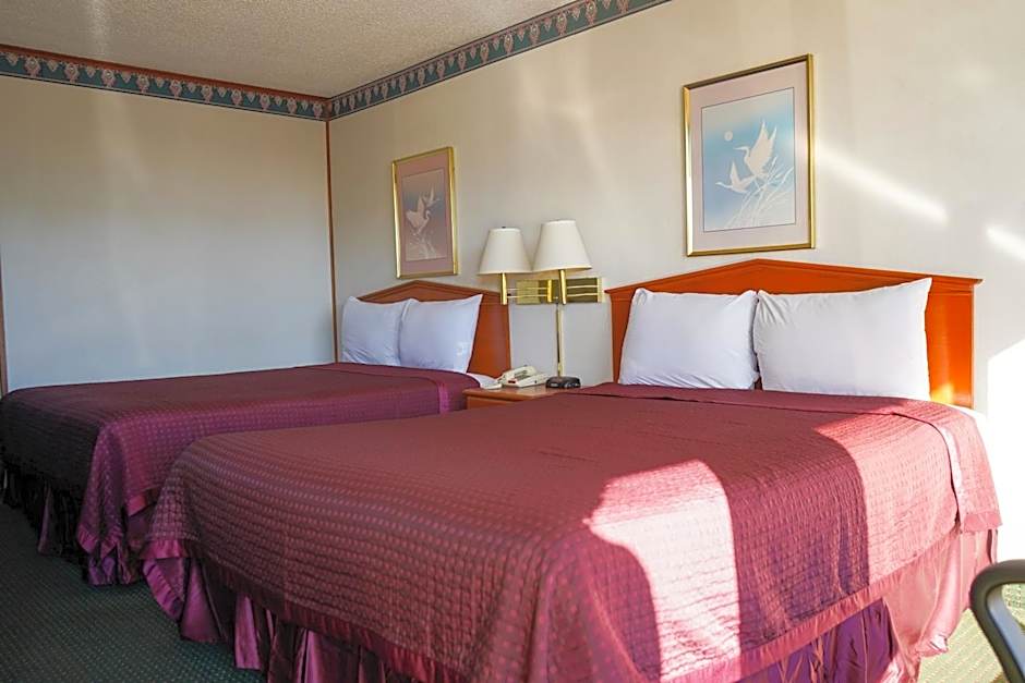 Sunset Inn Clarksville