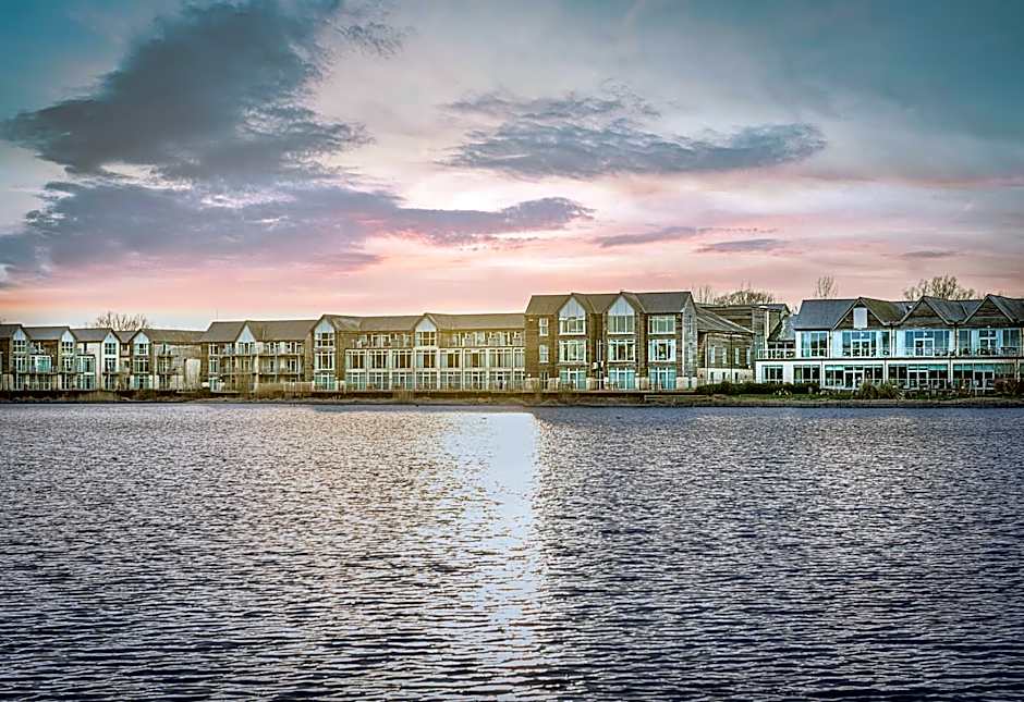 De Vere Cotswold Water Park
