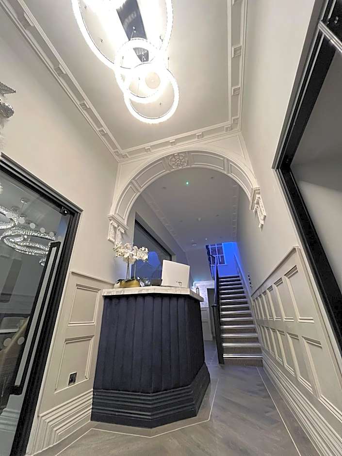 Philharmonic Hotel