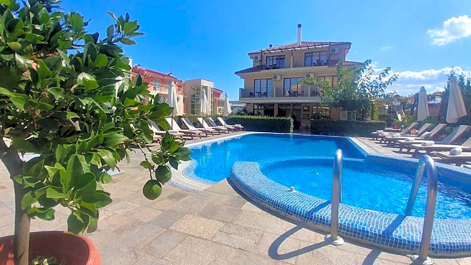Family Hotel Muses