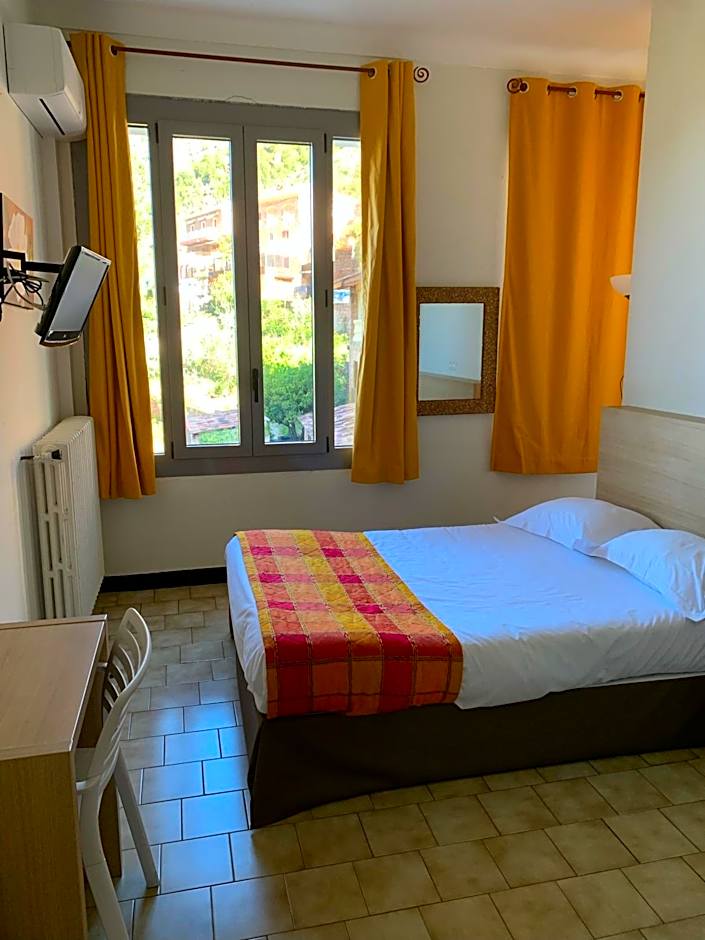 Hôtel Colombo- Porto Corse