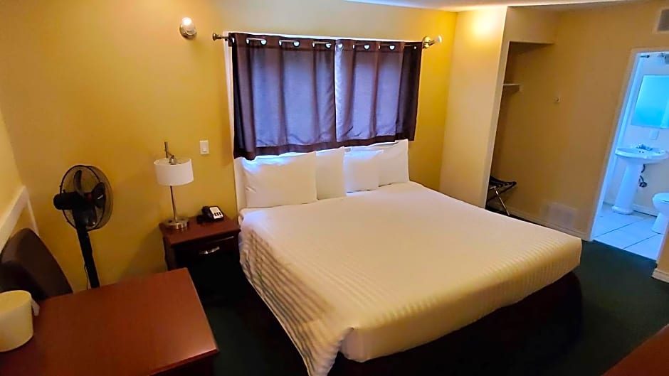 Comox Valley Inn & Suites