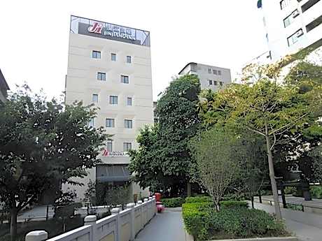 Jinjiang Inn Guangzhou Liwan Caihongqiao Metro Station