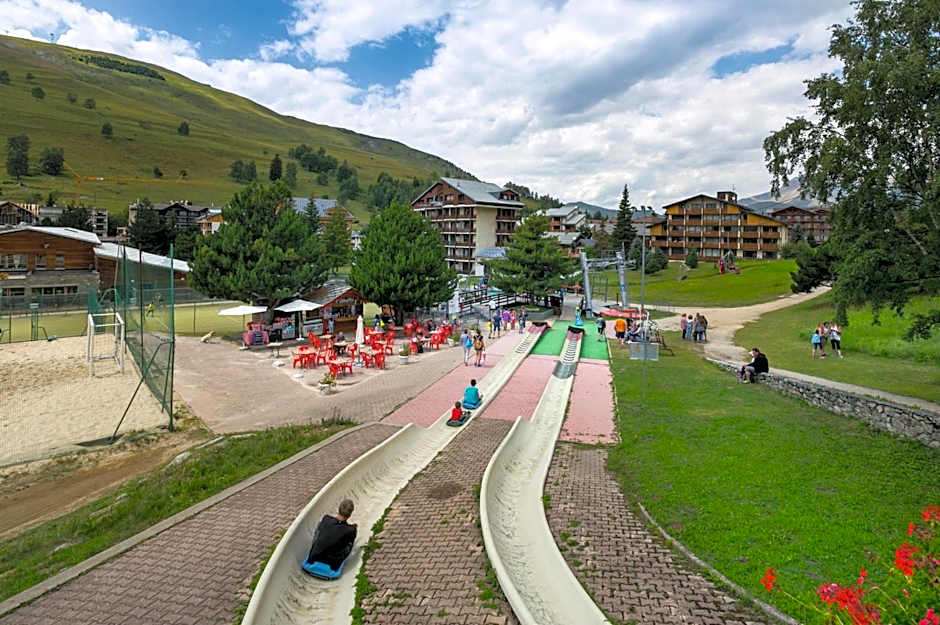 Hôtel Les 2 Alpes L'Orée Des Pistes