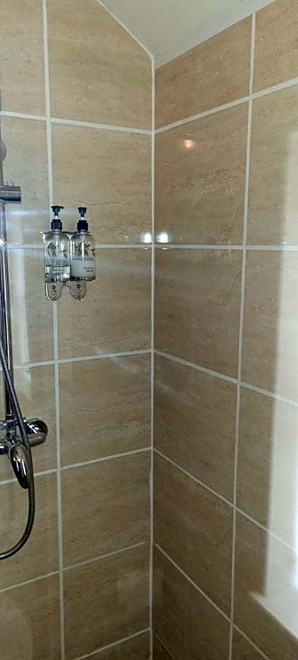 Anchor House 2 East Street Alford Lincolnshire LN13 9EQ