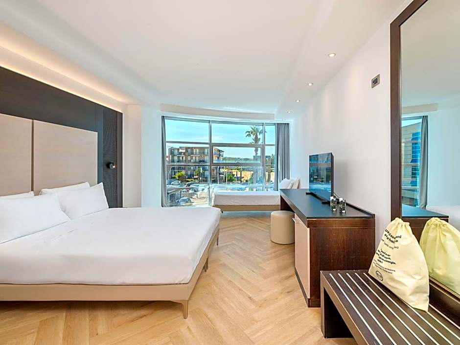 B&B HOTEL Napoli San Mauro
