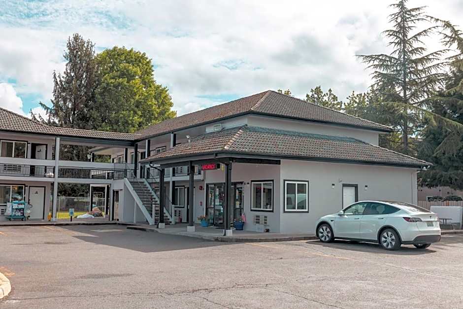Sumner Motor Inn
