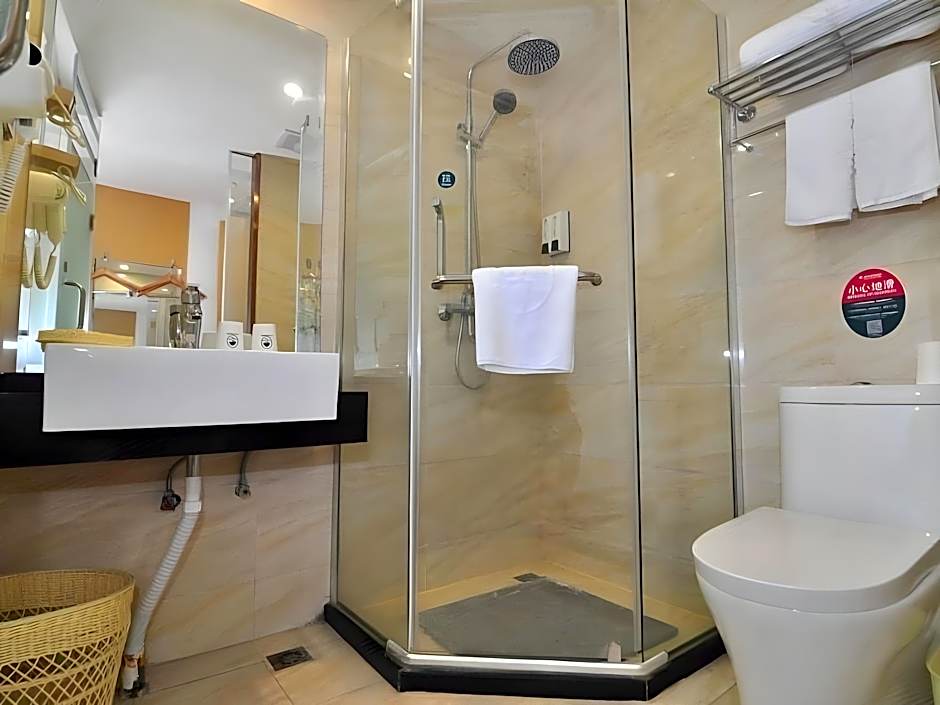GreenTree Inn Zhejiang Ningbo South Railway Station Express Hotel