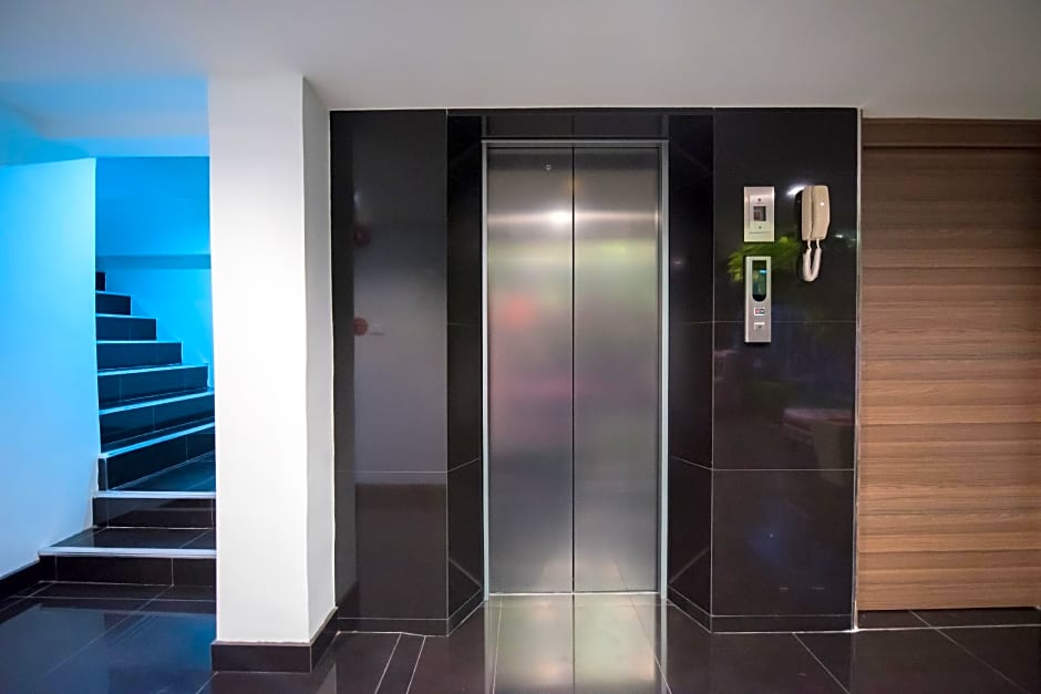 Sovereign Group Hotel @ Pratunam Bangkok