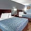 Econo Lodge Inn & Suites Sandusky South