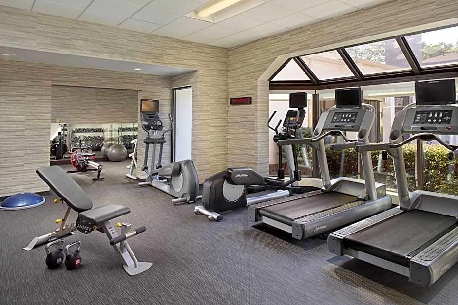 Courtyard by Marriott Raleigh Midtown