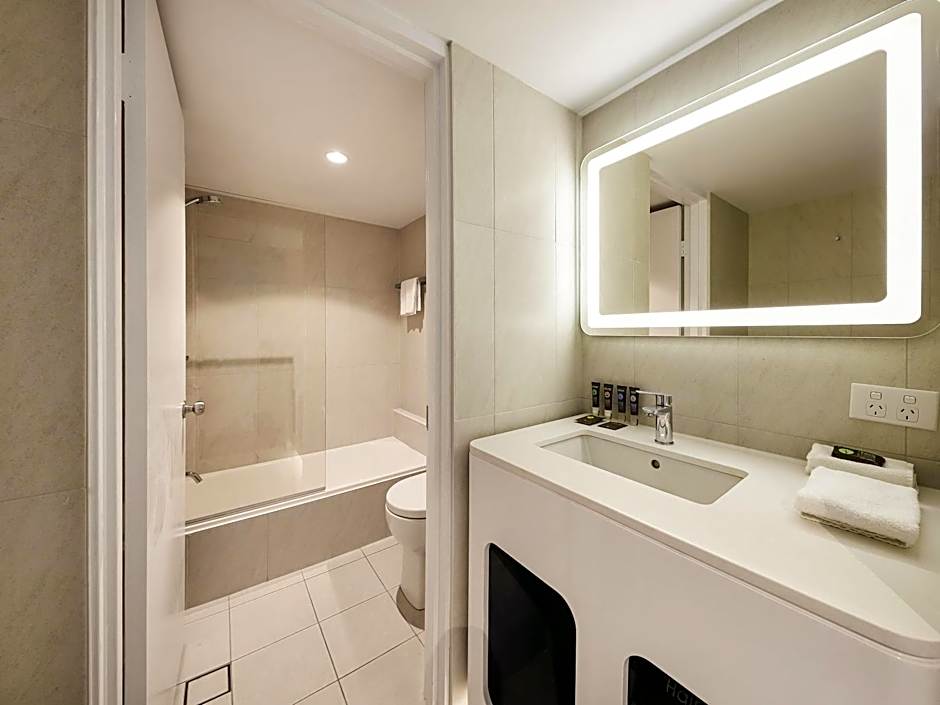 Novotel Surfers Paradise