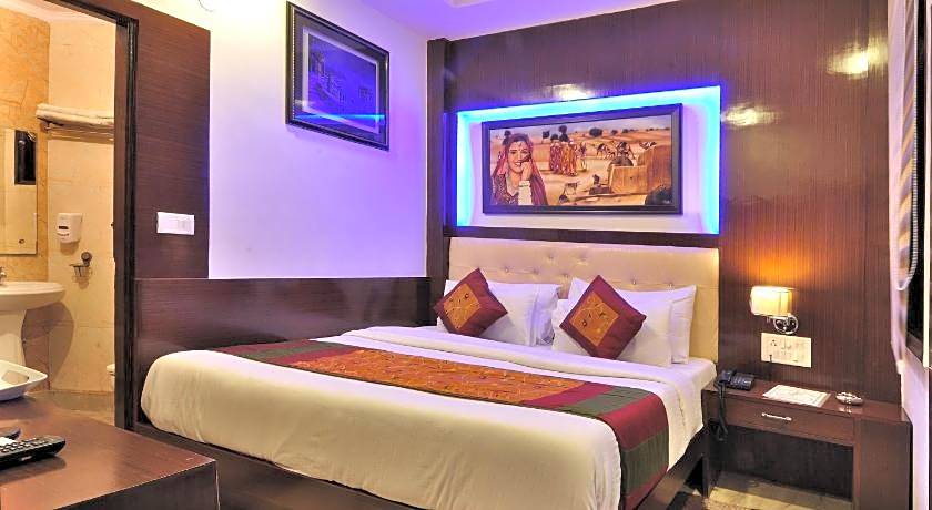 Hotel Nirmal Mahal by Check In Room